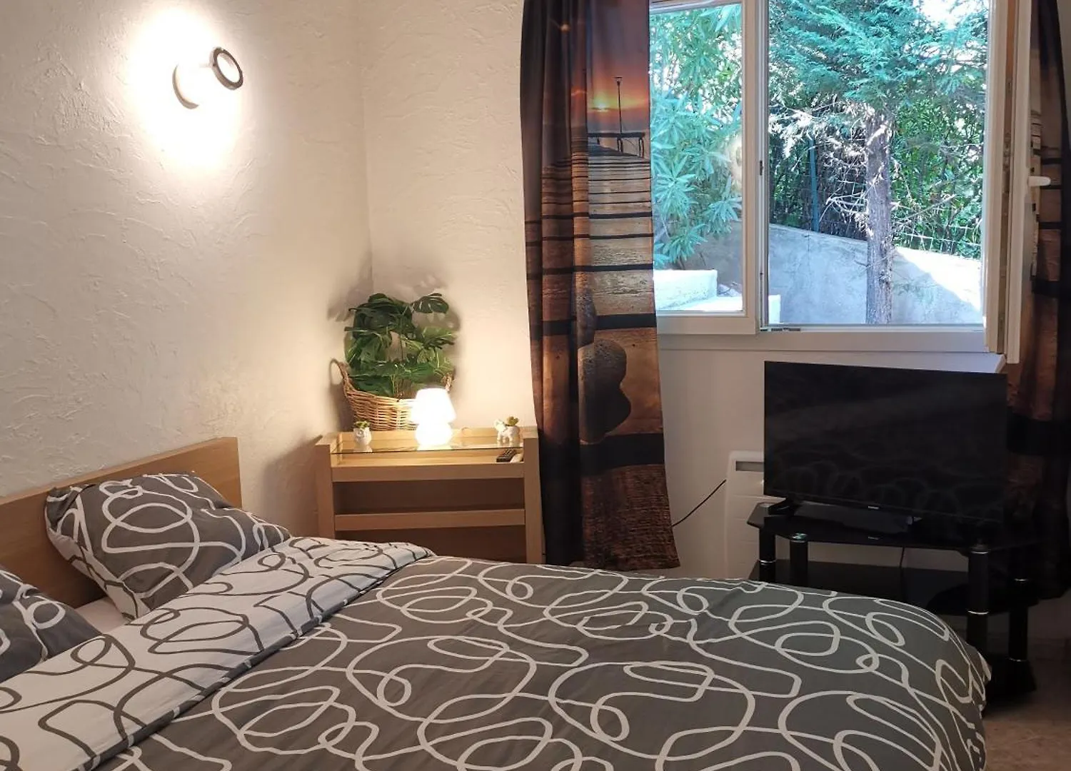 Holiday home Maison De Charme En Couleurs Cuers