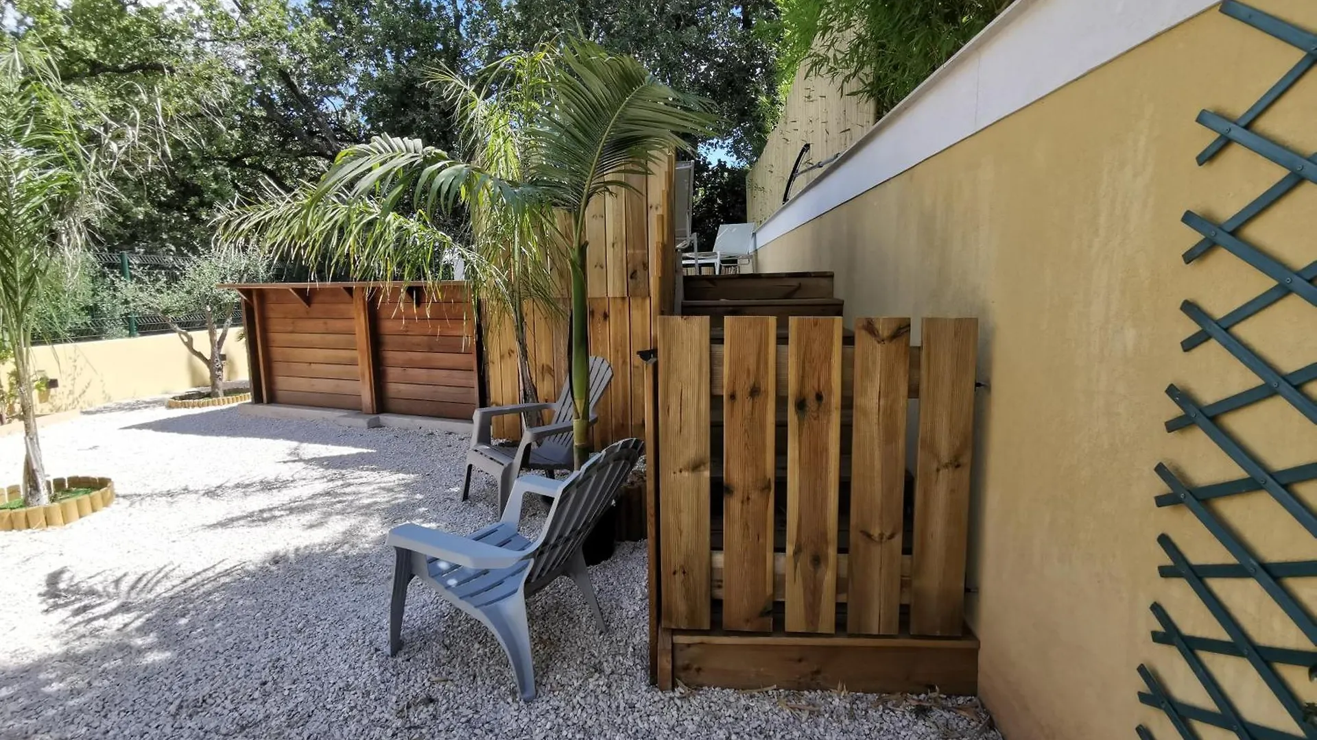 Holiday home Maison De Charme En Couleurs Cuers France