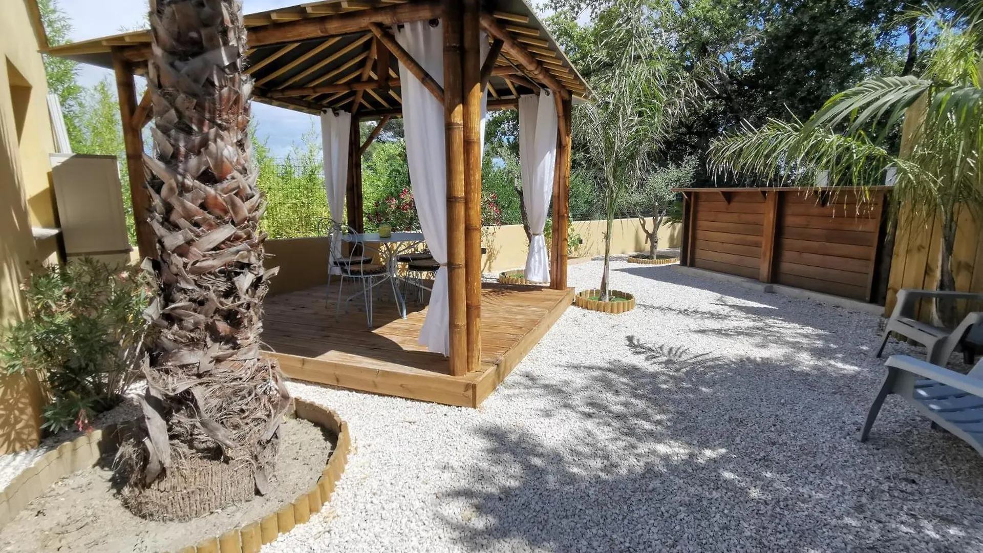 Holiday home Maison De Charme En Couleurs Cuers
