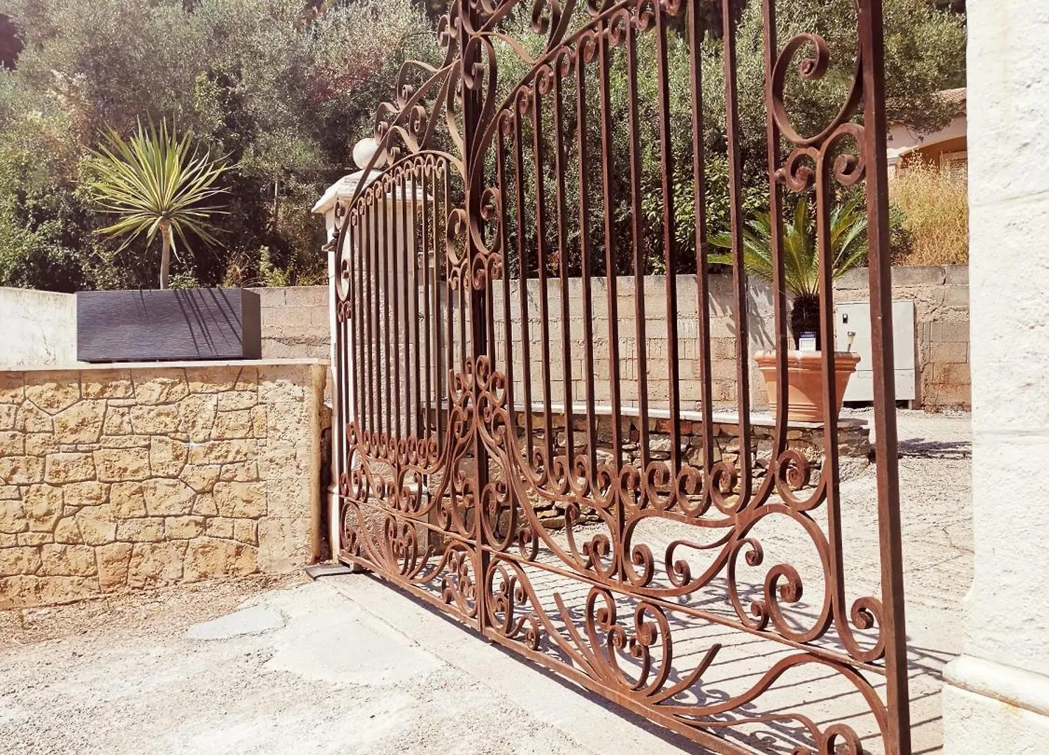 Maison De Charme En Couleurs Cuers Holiday home