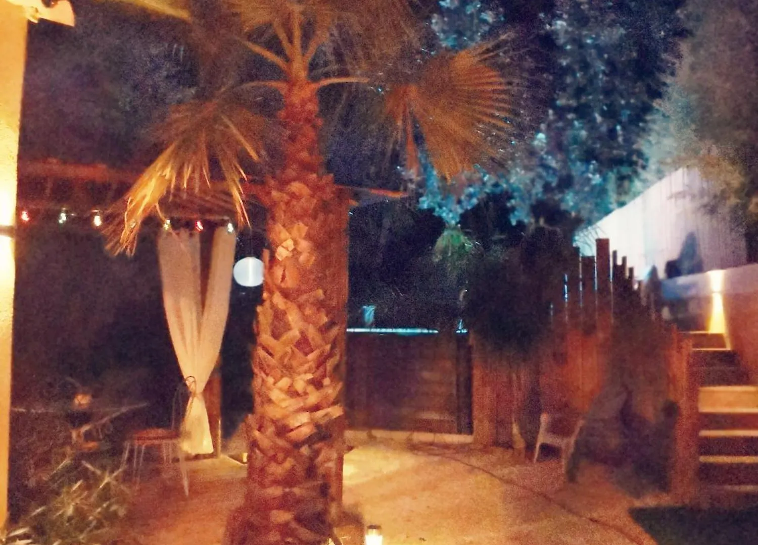 Holiday home Maison De Charme En Couleurs Cuers France